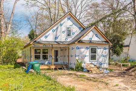 $249,000 - 3Br/2Ba -  for Sale in None, Hapeville