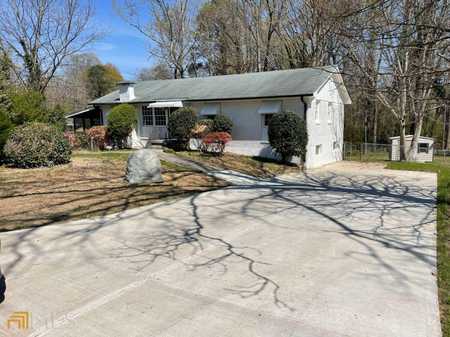$275,000 - 4Br/2Ba -  for Sale in Oak Forest, Jonesboro