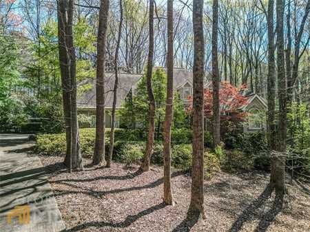 $550,000 - 3Br/3Ba -  for Sale in Lost Creek, Kennesaw