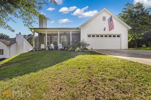 $355,000 - 3Br/2Ba -  for Sale in The Meadow, Clermont