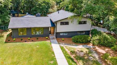 $729,000 - 4Br/3Ba -  for Sale in Country Squire, Decatur