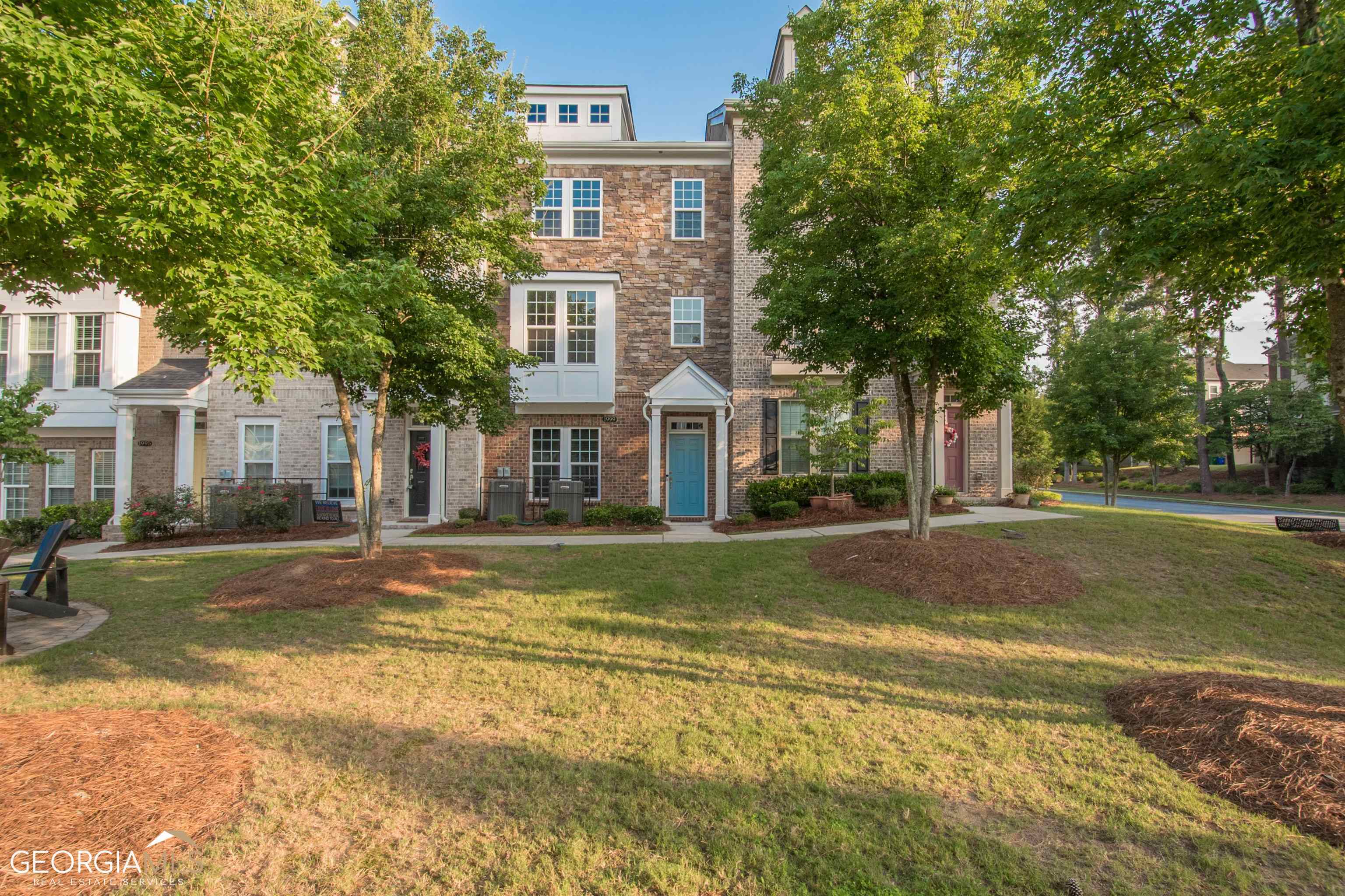 View Decatur, GA 30033 townhome