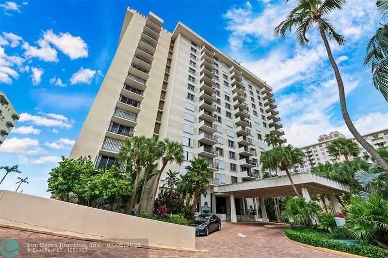 Ocean Place Lauderdale By The Sea Oceanfront - By The Sea Realty