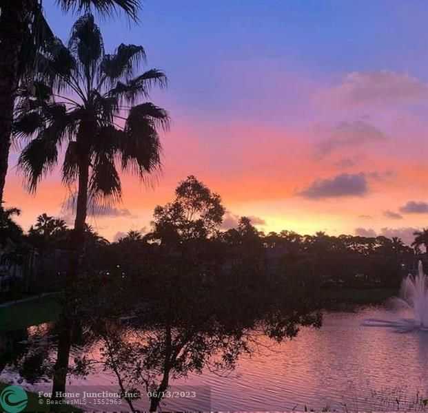 View Palm Beach Gardens, FL 33418 property