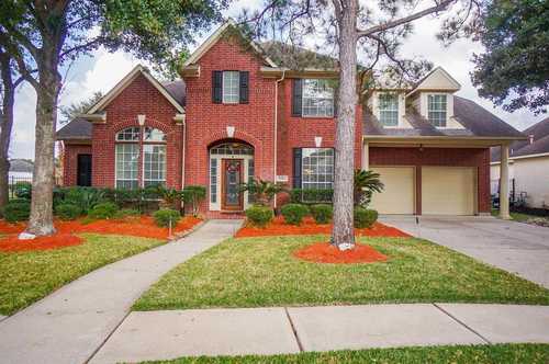 $485,000 - 5Br/4Ba -  for Sale in Stone Gate, Houston