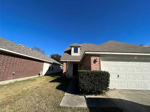 $229,000 - 3Br/2Ba -  for Sale in Three Lakes East, Tomball