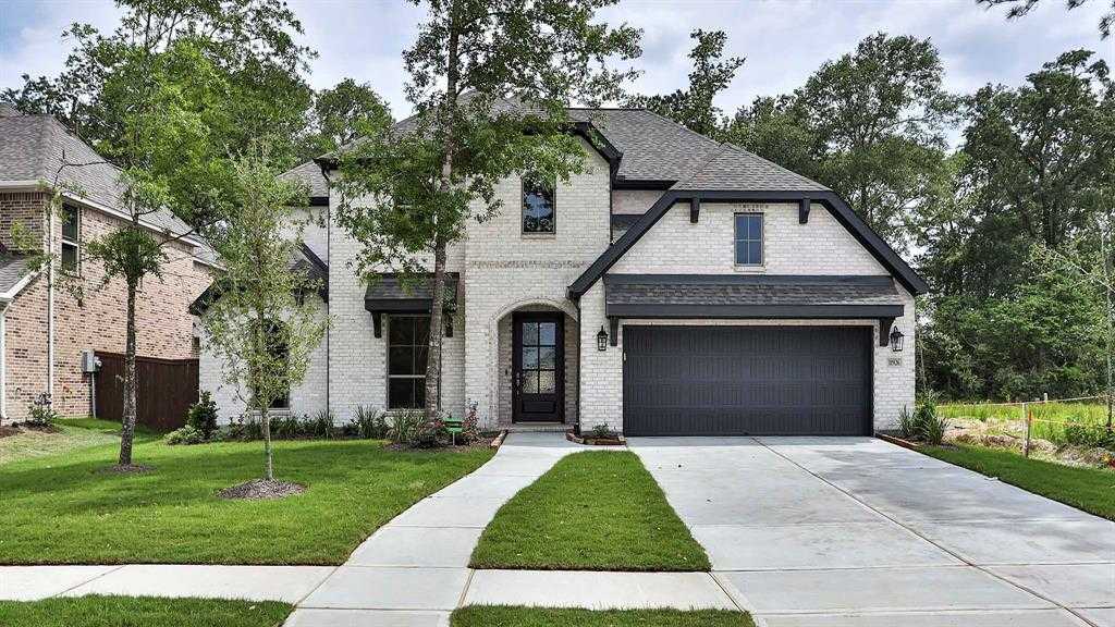 $699,900 - 4Br/4Ba -  for Sale in The Groves, Humble