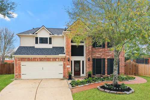 $435,000 - 4Br/3Ba -  for Sale in Villages Cypress Lakes 02 Amd, Cypress