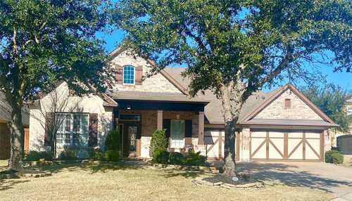 $685,000 - 4Br/3Ba -  for Sale in Towne Lake, Cypress