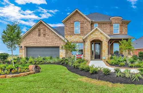 $590,888 - 4Br/4Ba -  for Sale in Amira, Tomball