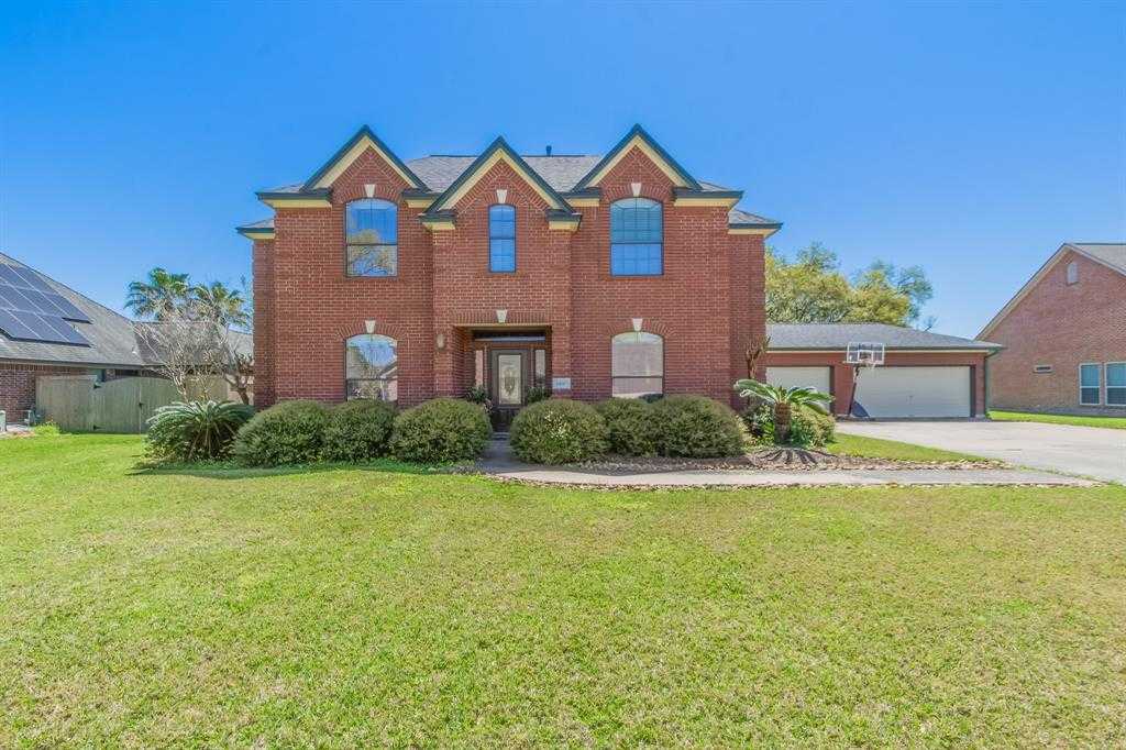 $478,900 - 4Br/4Ba -  for Sale in Heritage Oaks Sec 2 A0380 & A, Angleton