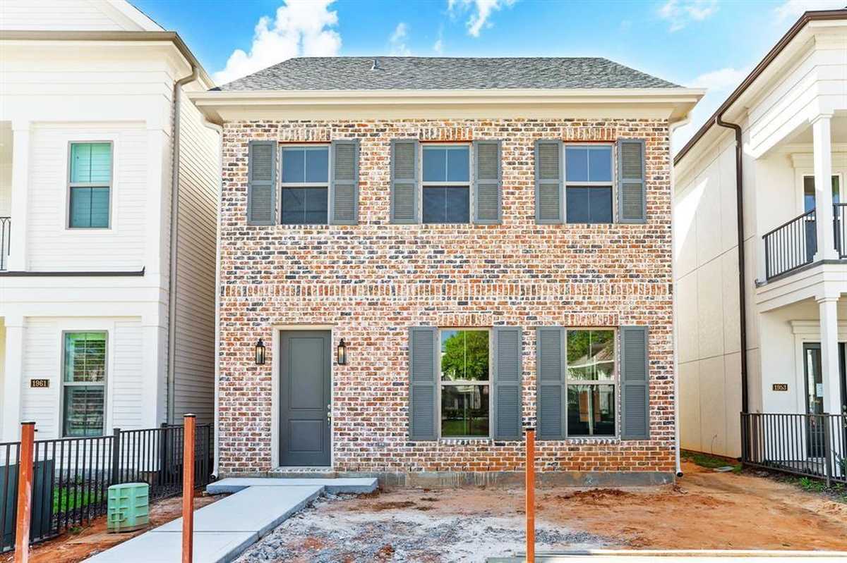 $629,000 - 3Br/3Ba -  for Sale in Boulevard Green At Vision Park, Conroe