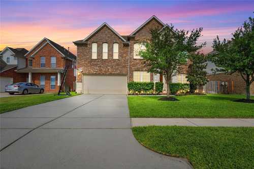 $499,000 - 4Br/4Ba -  for Sale in Trails/cypress Lake Sec 01, Tomball
