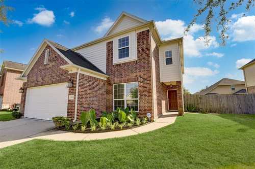 $365,000 - 5Br/3Ba -  for Sale in Grant Meadows, Cypress
