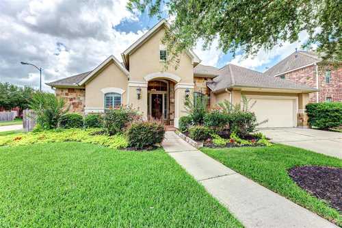 $475,000 - 3Br/4Ba -  for Sale in Copper Lakes, Houston