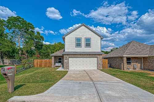 $276,500 - 3Br/3Ba -  for Sale in Conroe Bay, Willis