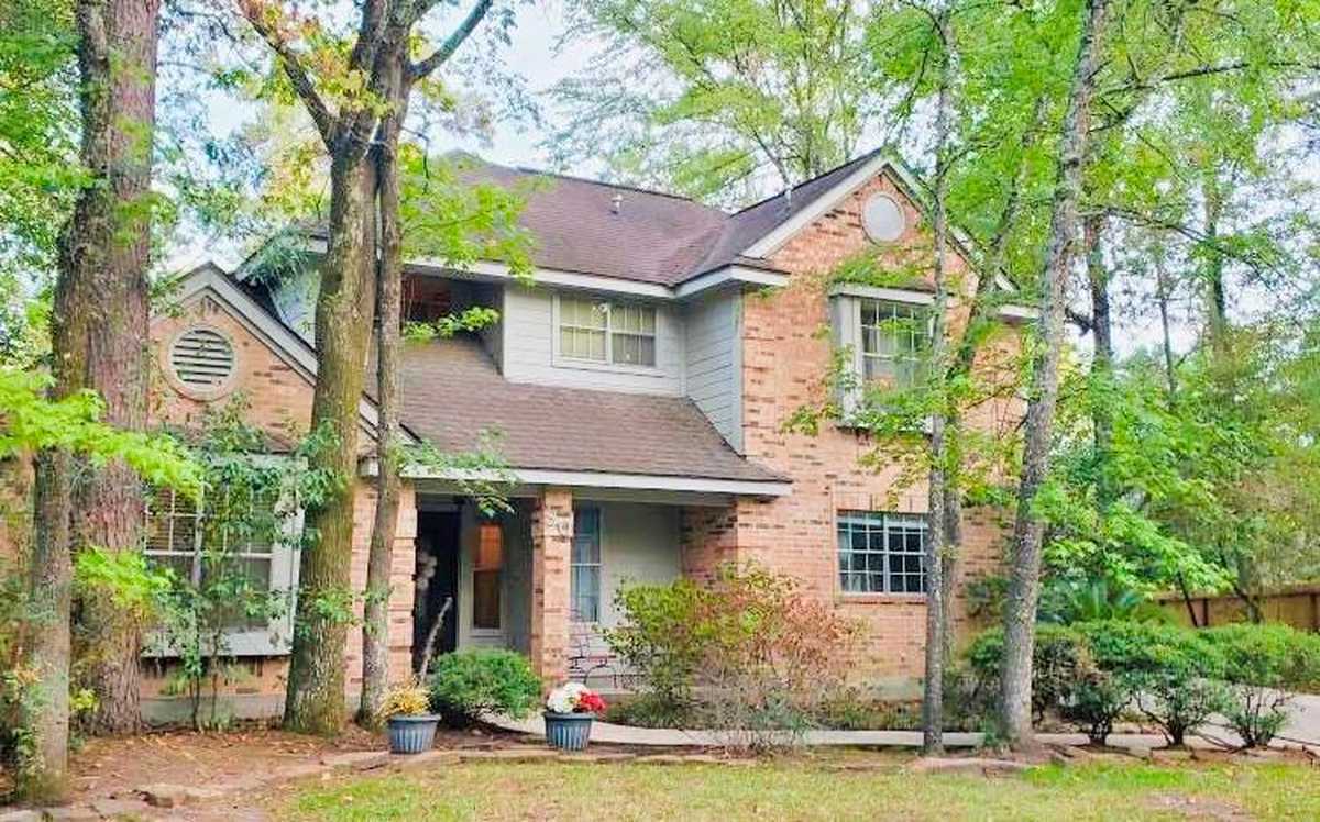 $475,000 - 4Br/3Ba -  for Sale in Wdlnds Village Panther Ck 17, The Woodlands