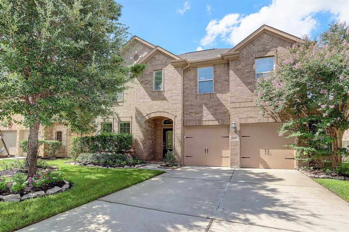 $489,999 - 4Br/4Ba -  for Sale in Discovery At Spring Trails 01, Spring