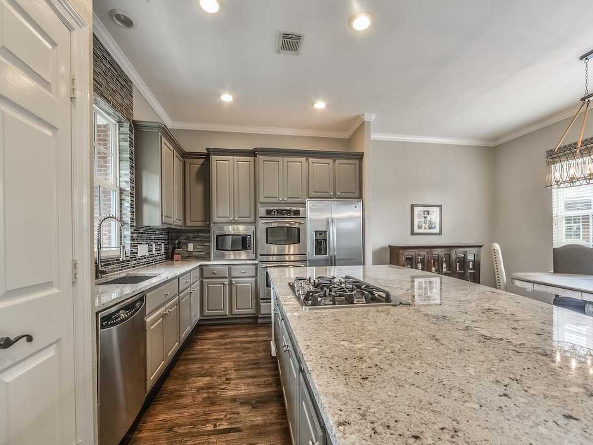 $595,000 - 3Br/4Ba -  for Sale in Wyngate Terrace At East Shore, The Woodlands