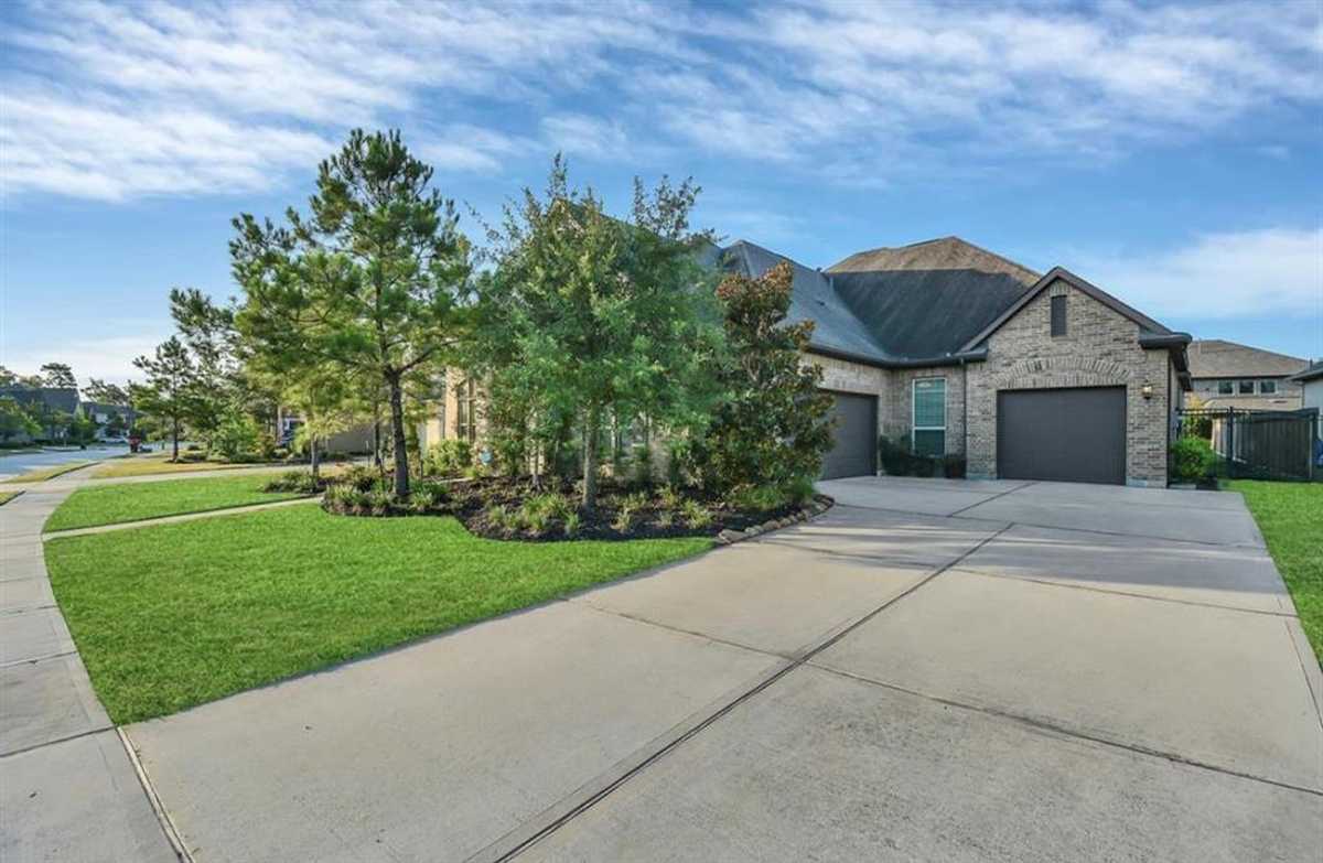 $685,000 - 5Br/4Ba -  for Sale in Woodsons Reserve 03, Spring