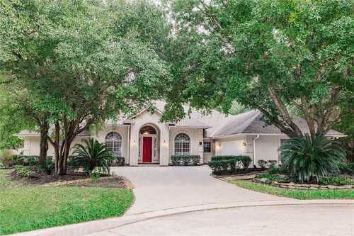 $725,000 - 3Br/3Ba -  for Sale in The Woodlands Cochrans Crossing, The Woodlands