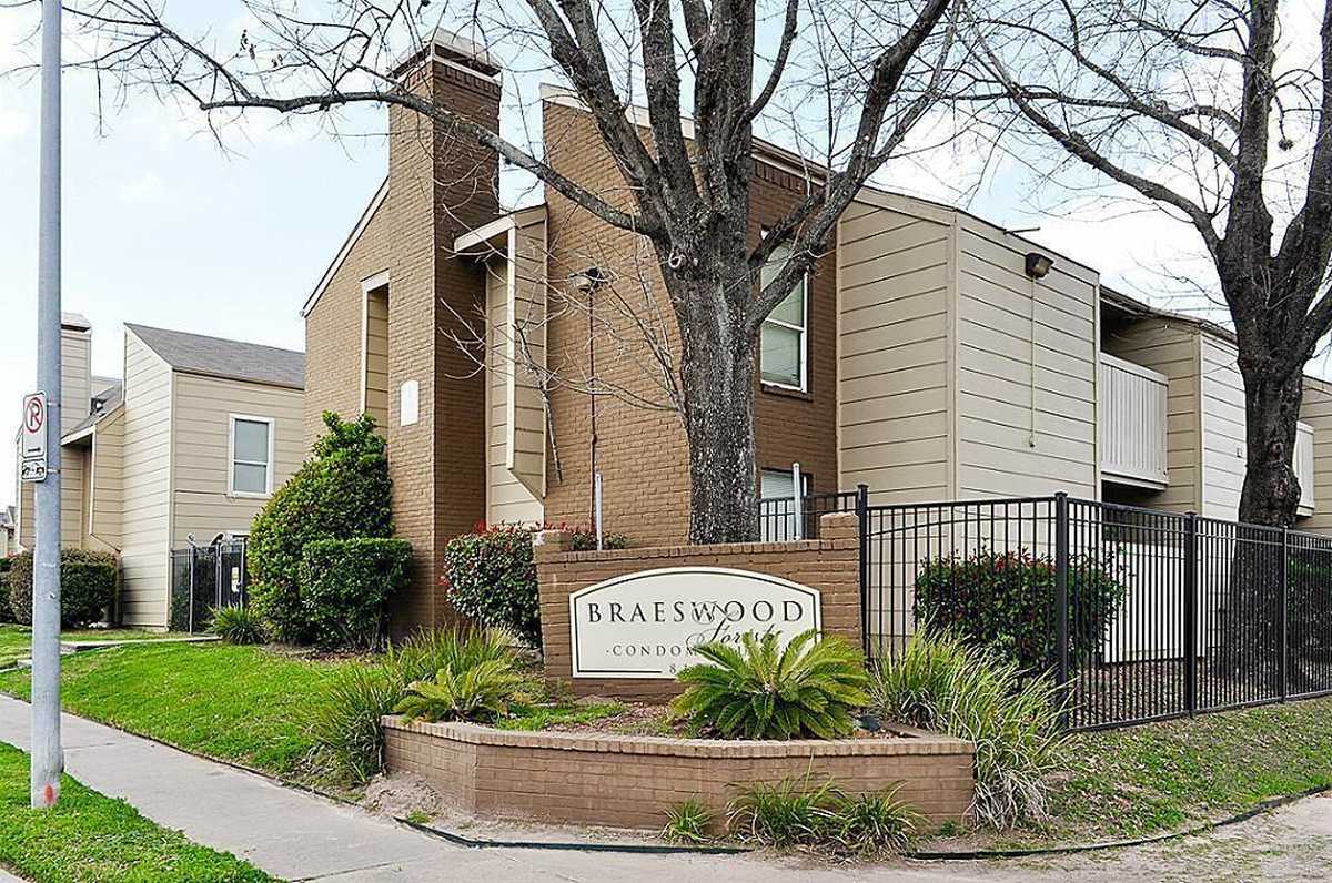 $69,000 - 2Br/2Ba -  for Sale in Braeswood Forest Condo, Houston
