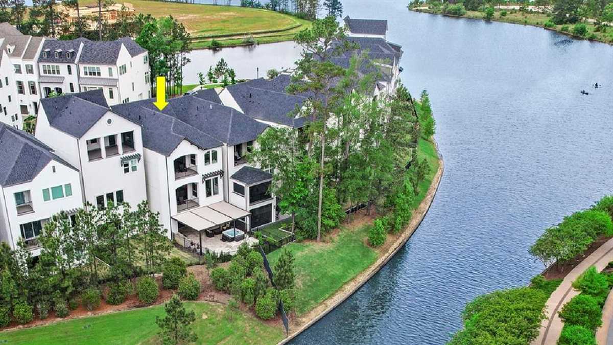 $2,290,000 - 3Br/5Ba -  for Sale in Vue At East Shore, The Woodlands