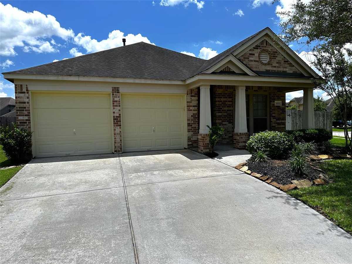 $1,950 - 3Br/2Ba -  for Sale in Imperial Oaks Park 12a, Conroe