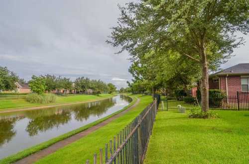 $379,000 - 4Br/3Ba -  for Sale in Canyon Lakes Village Sec 02, Houston