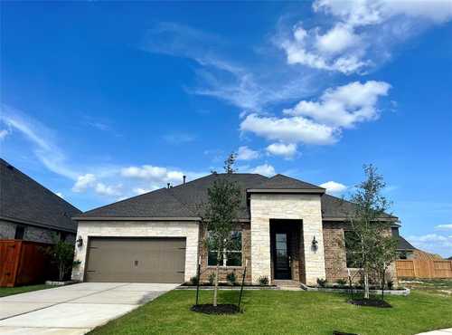 $503,990 - 4Br/3Ba -  for Sale in Towne Lake, Cypress