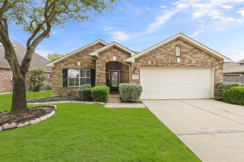 $299,000 - 3Br/2Ba -  for Sale in Canyon Lakes West, Cypress