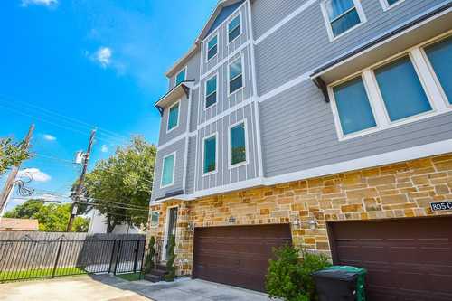 $515,000 - 3Br/4Ba -  for Sale in Shady Acres/zanders Enclave, Houston