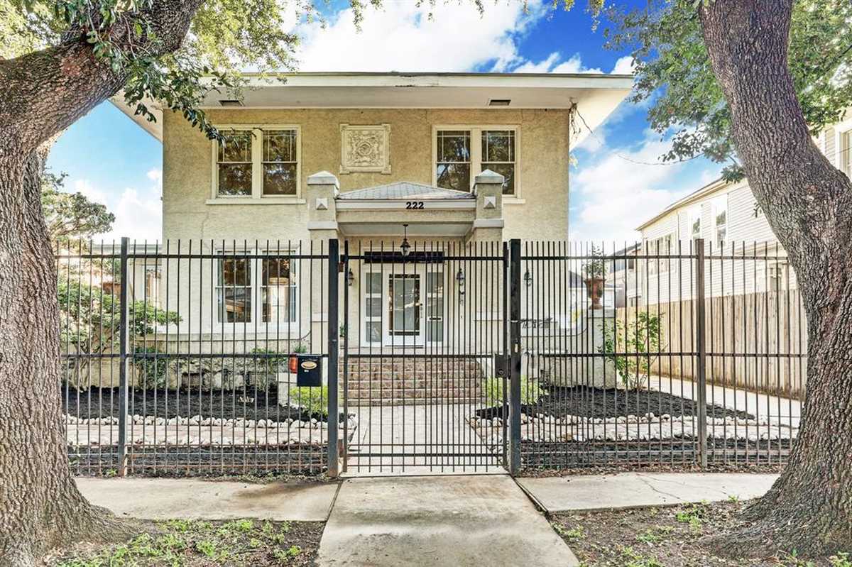 $1,125,000 - 4Br/5Ba -  for Sale in Westmoreland, Houston