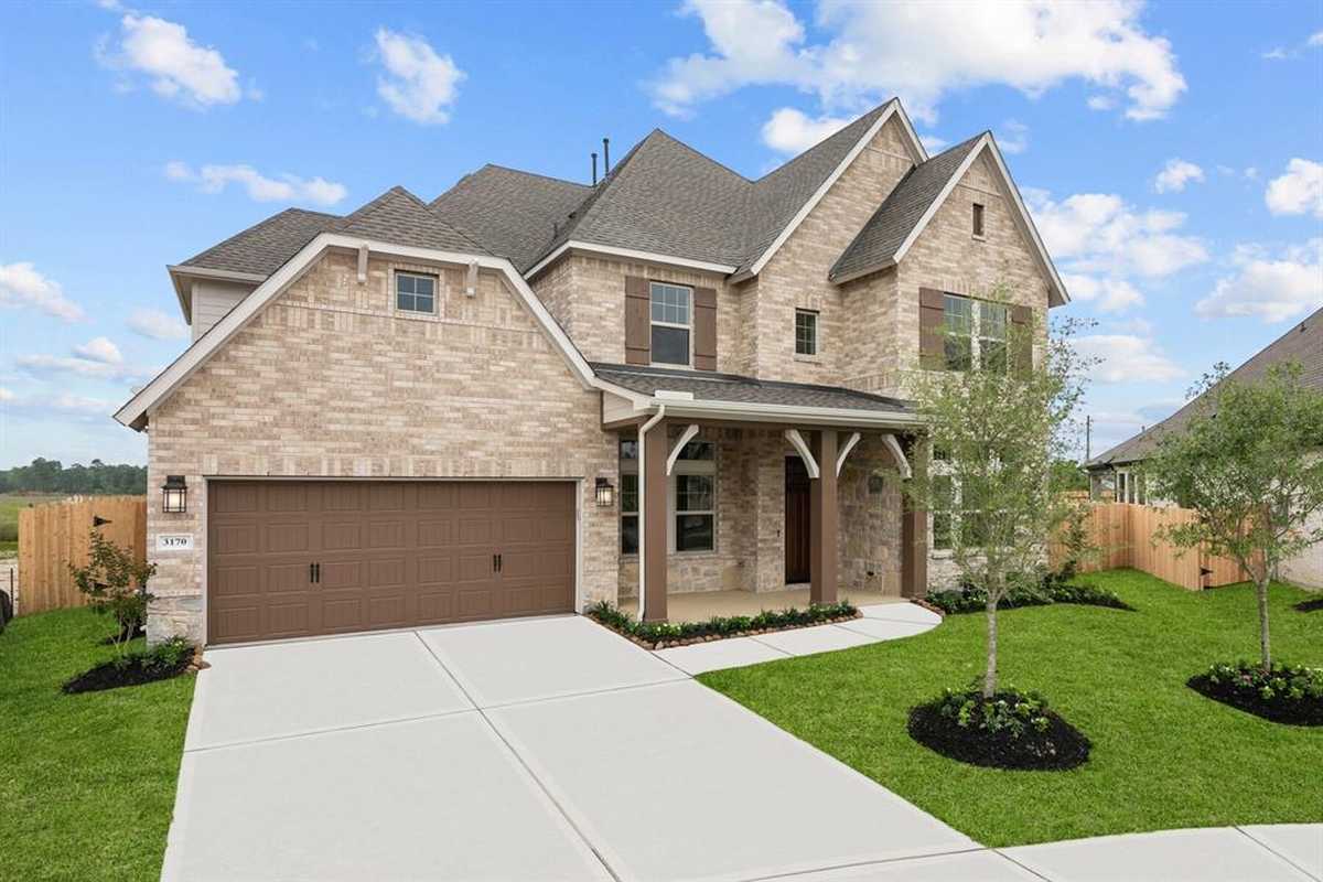 $645,000 - 5Br/5Ba -  for Sale in The Meadows At Imperial Oaks, Conroe
