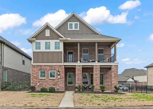 $485,000 - 3Br/3Ba -  for Sale in Towne Lake Lakeshore, Cypress
