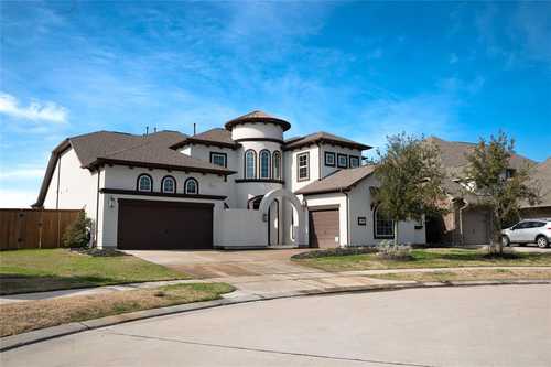 $920,888 - 5Br/5Ba -  for Sale in Towne Lake Sec 43, Cypress