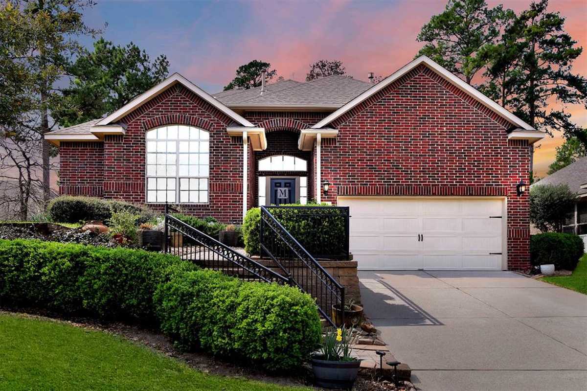 $429,000 - 4Br/4Ba -  for Sale in Graystone Hills 06, Conroe