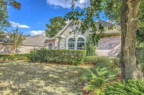 $496,000 - 4Br/3Ba -  for Sale in Woodwind Lakes Sec 03, Houston