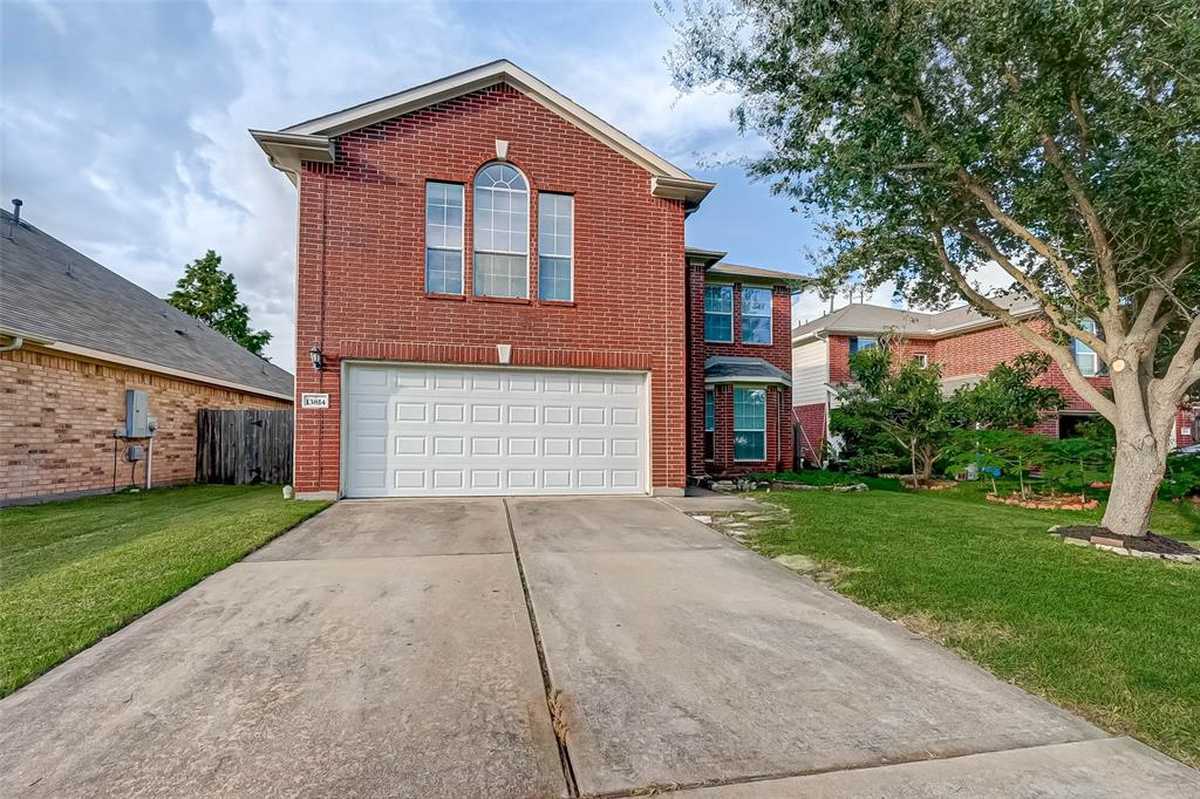 $339,000 - 5Br/3Ba -  for Sale in Bellaire View 1, Houston
