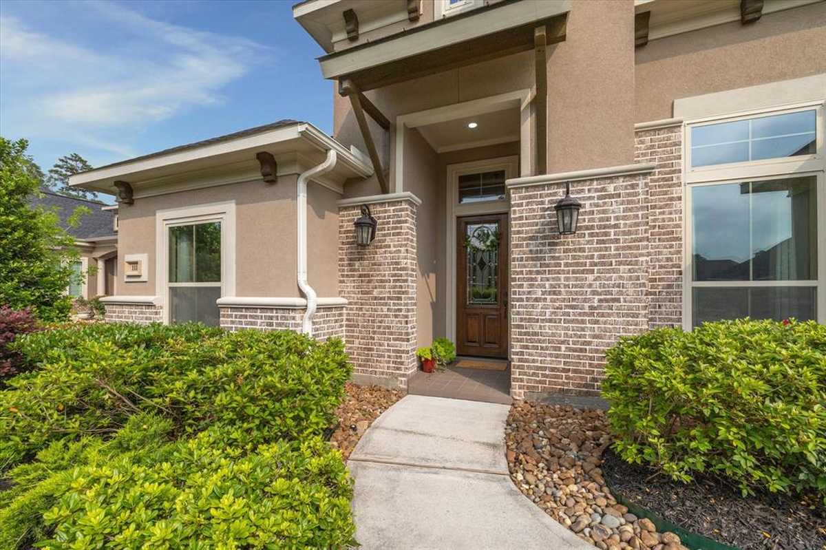 $710,000 - 3Br/4Ba -  for Sale in Grand Central Park 06, Conroe