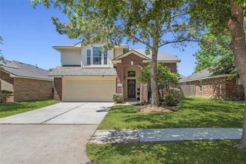 $325,000 - 3Br/3Ba -  for Sale in Canyon Lakes At Stonegate, Houston