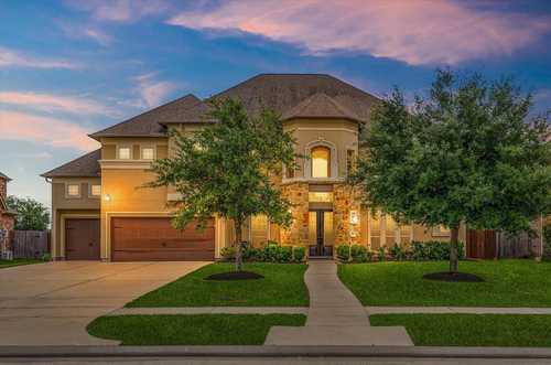 $890,000 - 7Br/4Ba -  for Sale in Cypress Creek Lakes, Cypress