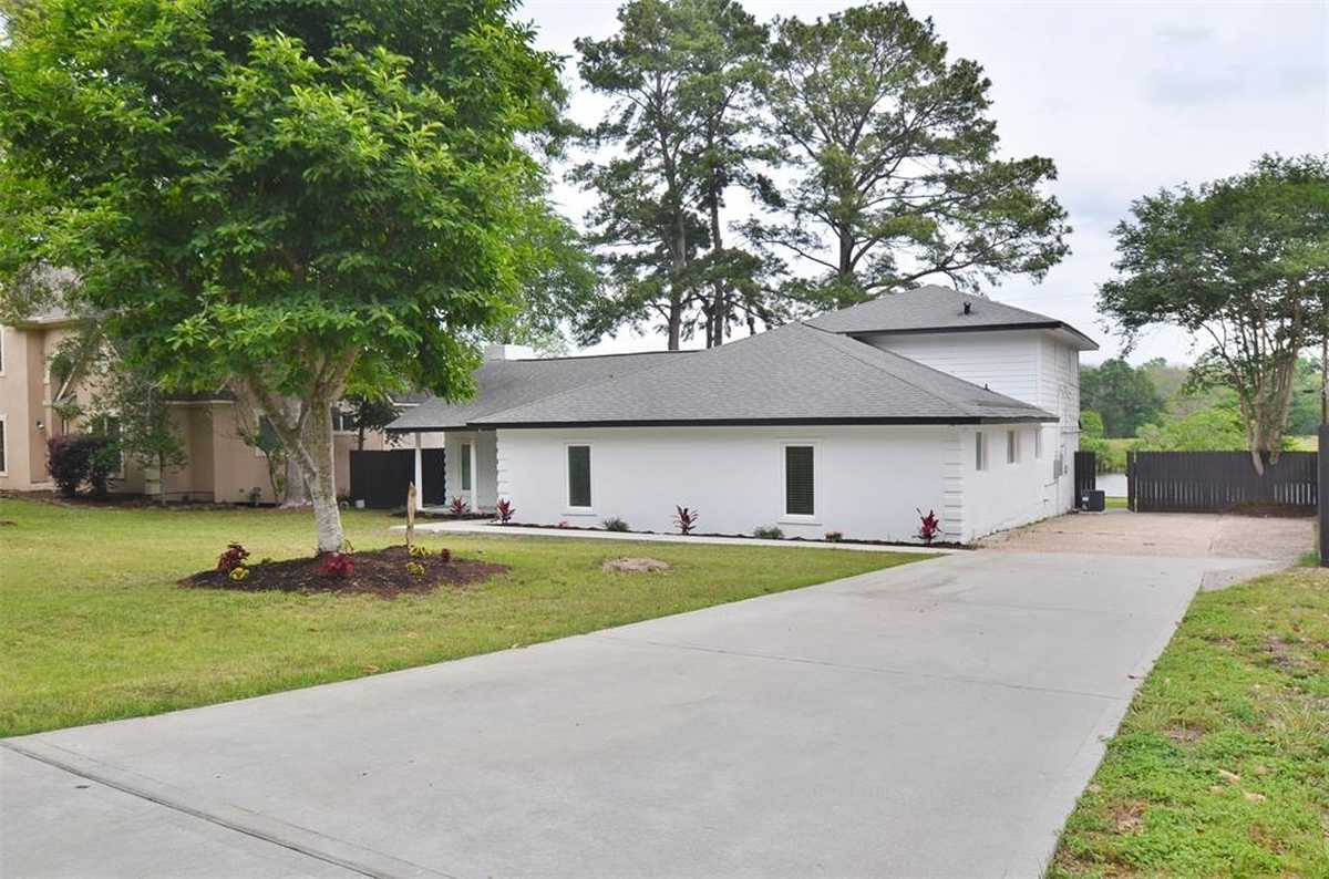 $449,920 - 3Br/4Ba -  for Sale in Riverbrook-forest Hls, Conroe