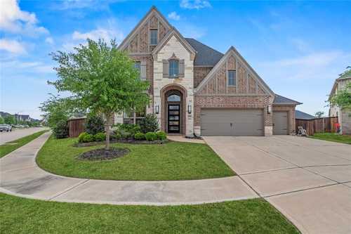 $825,000 - 4Br/4Ba -  for Sale in Cane Island, Katy