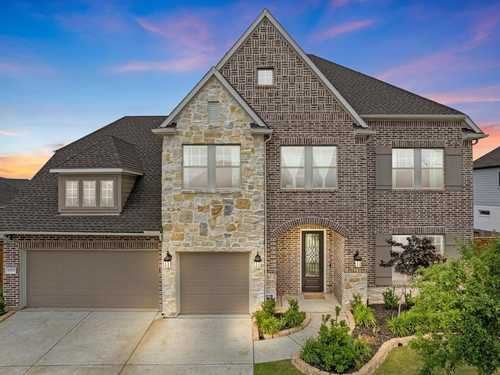 $875,000 - 5Br/5Ba -  for Sale in Towne Lake Sec 62, Cypress