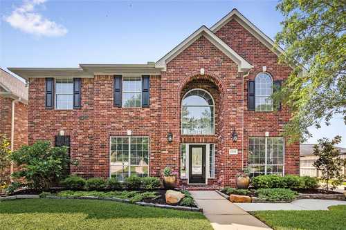 $539,000 - 4Br/4Ba -  for Sale in Village Creek Sec 06, Tomball