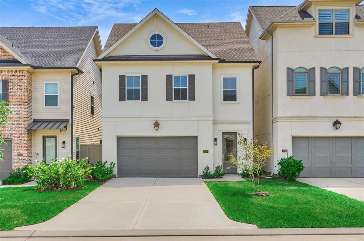 $595,000 - 3Br/3Ba -  for Sale in The Reserve At Woodmill Creek, The Woodlands
