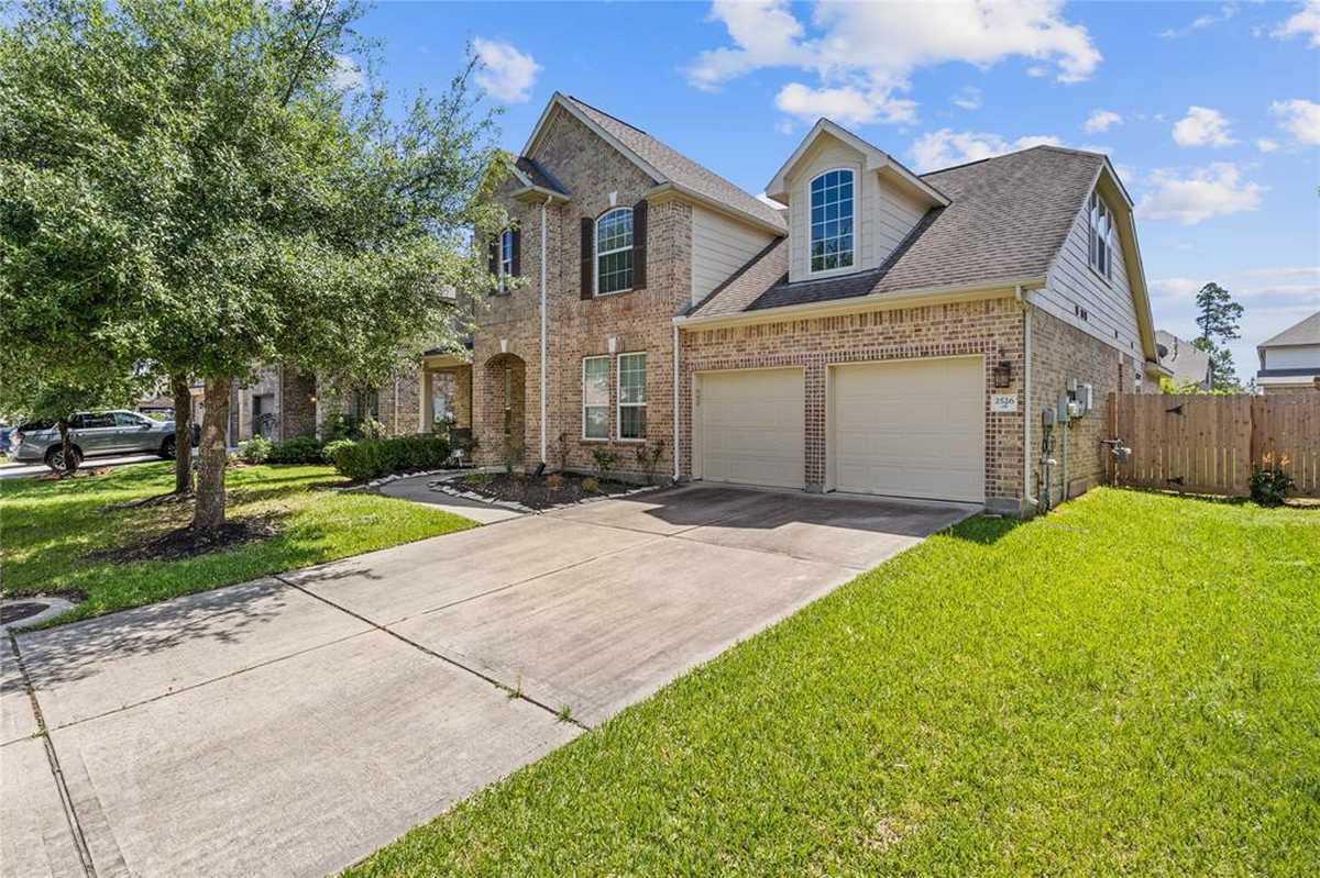 $445,000 - 4Br/3Ba -  for Sale in Canyon Lakes At Spring Trails, Spring