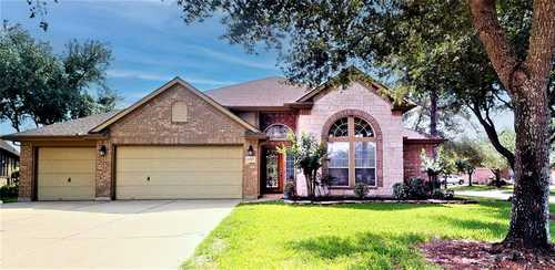 $415,000 - 4Br/3Ba -  for Sale in Pine Crk/canyon Lakes West Sec 03, Cypress
