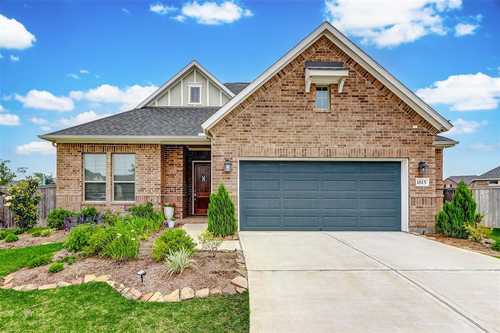 $449,900 - 3Br/4Ba -  for Sale in Young Ranch, Brookshire